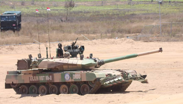 印度"阿琼"mk2主战坦克