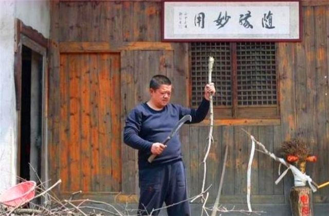 常德文科状元李子英原本家庭美满却选择独自归隐山林这是为何