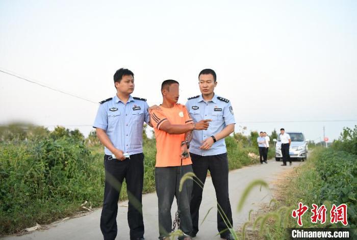 江苏宿迁警方破获19年前奸杀案 嫌疑人案发现场跪地忏悔_腾讯新闻