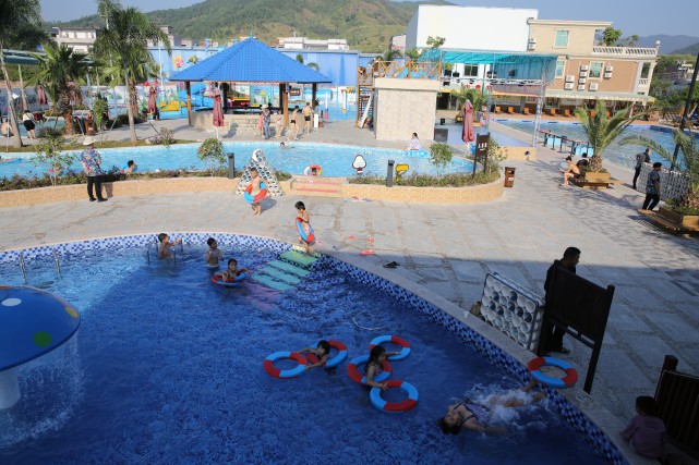 秋风起梅州丰顺温泉在等你