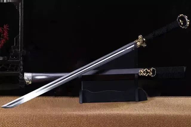 中国历史上出现的几款极致名刀一把当时杀伤力最强一把闻名中外