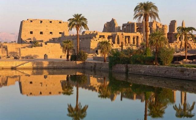 谈谈古埃及文明的形成原因:尼罗河为什么能孕育文明?