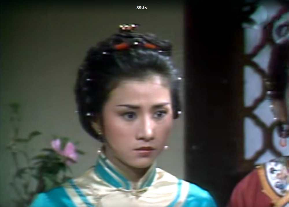 双儿(周秀兰)苏荃(黄恺欣 ):当年的黄恺欣31岁饰演的苏荃,大妈级别的