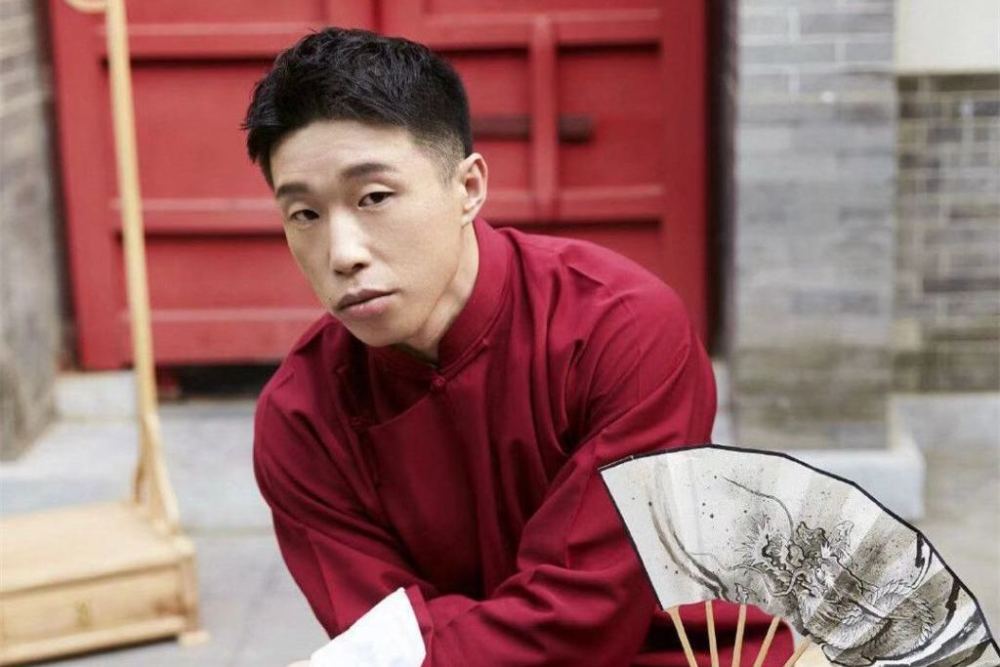 德云社烧饼不被看好的颜值,却成了他称霸综艺的法宝_腾讯新闻