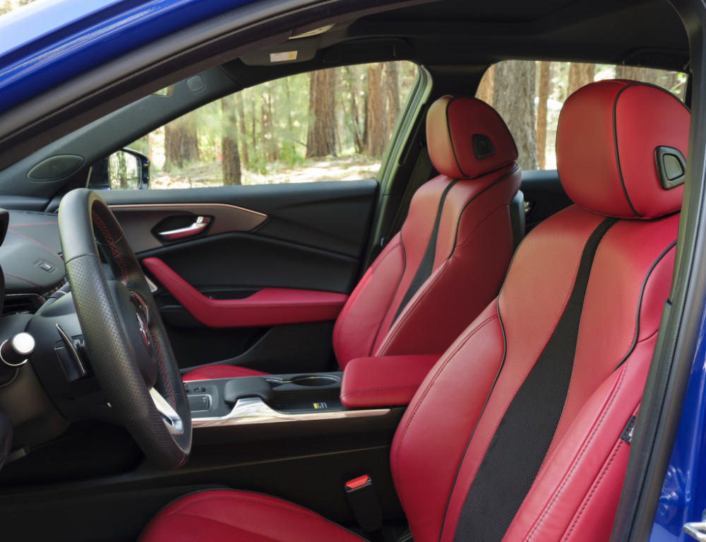 2021年本田讴歌tlx:终于换上涡轮增压,不再是换壳雅阁_腾讯新闻