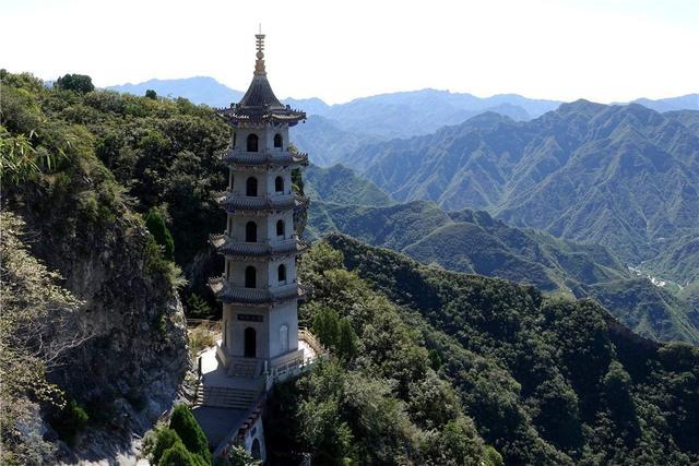 圣莲山|北京最“安静”的一个景点，圣莲山，被誉为“京都第一奇山”