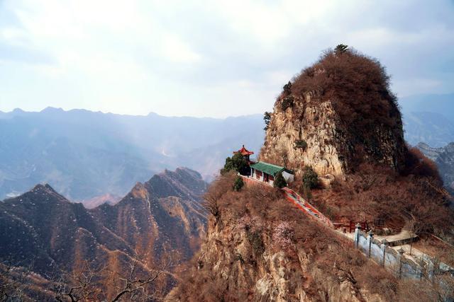 圣莲山|北京最“安静”的一个景点，圣莲山，被誉为“京都第一奇山”