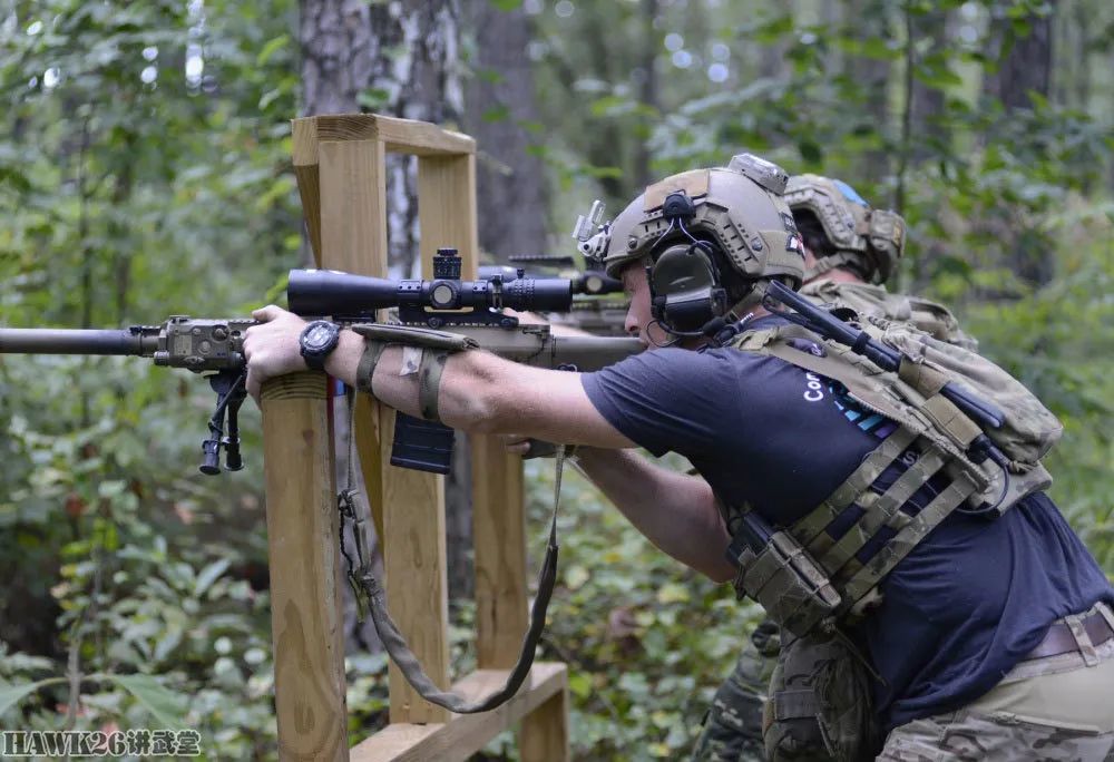 外軍動態美軍特種部隊狙擊手實彈訓練裝備細節與傳統觀念差異巨大