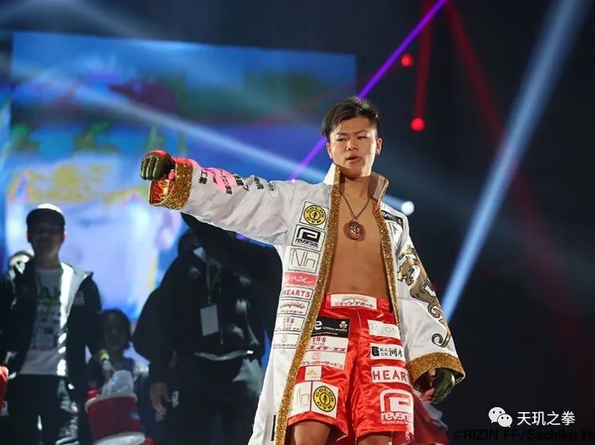 如今,那须川天心已经是日本踢拳界的名片