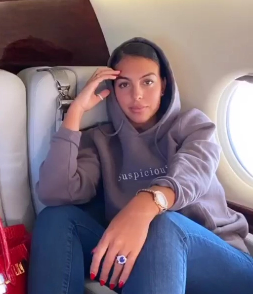 乔治娜|拿下亿万身价花花公子，从柜姐变第一富婆，她人生堪比偶像剧