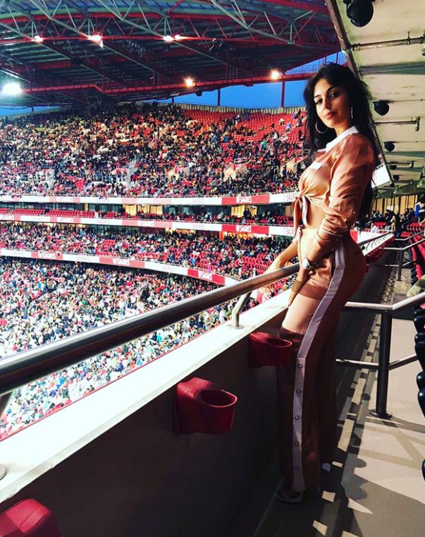 乔治娜|拿下亿万身价花花公子，从柜姐变第一富婆，她人生堪比偶像剧