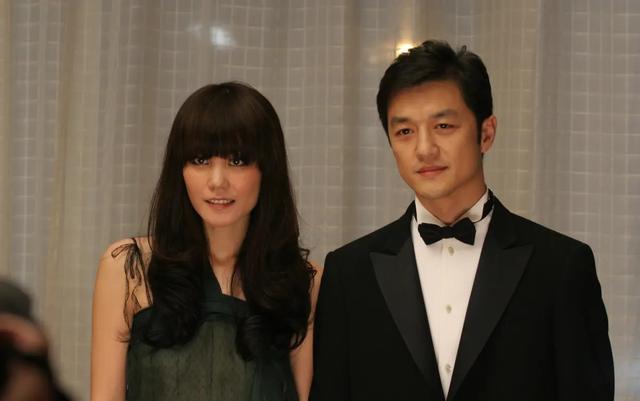 重庆森林|26年后《重庆森林》要翻拍了，四大主角今昔对比照令人唏嘘