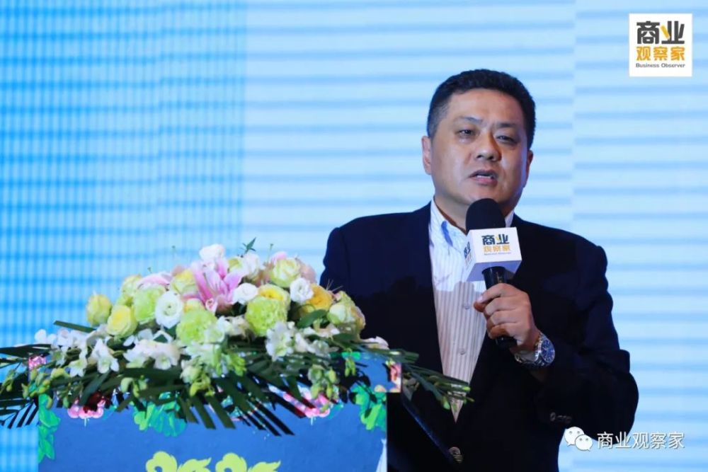 罗森(中国)投资有限公司总裁三宅示修则在接受《商业观察家》采访时