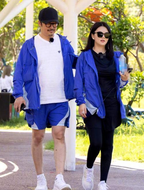 李湘|王岳伦节目中为李湘做早餐，网友：就这？难怪一个月7万伙食费