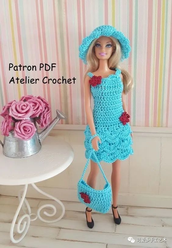 芭比娃娃|孩子玩旧了的芭比娃娃，用零线钩了几件华丽的裙子改造，竟大受欢迎！