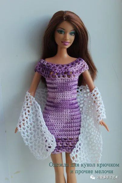 芭比娃娃|孩子玩旧了的芭比娃娃，用零线钩了几件华丽的裙子改造，竟大受欢迎！