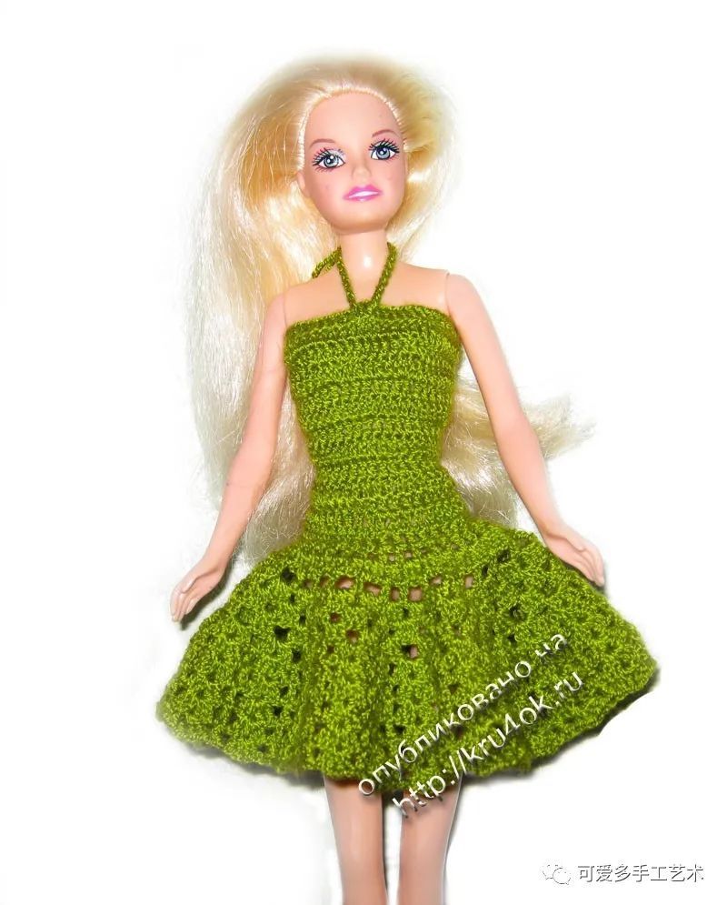 芭比娃娃|孩子玩旧了的芭比娃娃，用零线钩了几件华丽的裙子改造，竟大受欢迎！