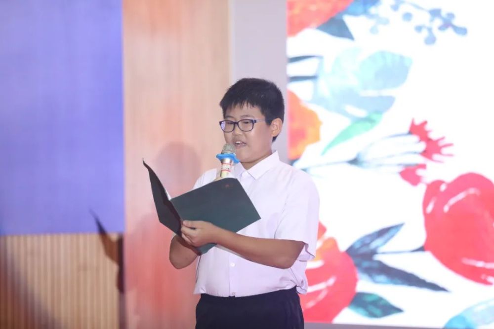 青春活力|展现青春活力，激昂青春梦想—2020级初一新生才艺晚会