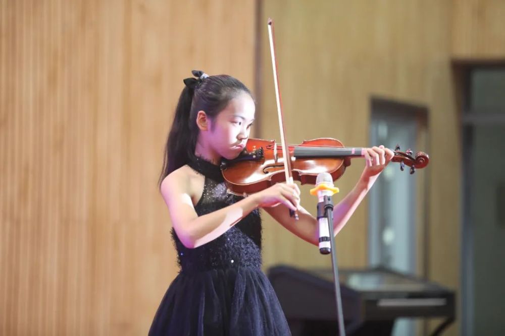 青春活力|展现青春活力，激昂青春梦想—2020级初一新生才艺晚会