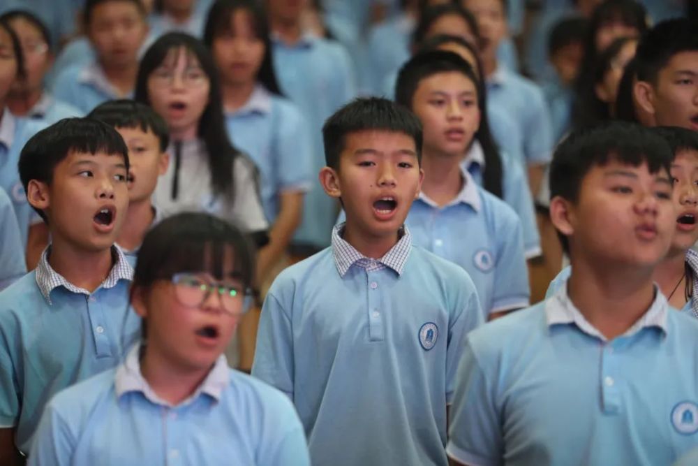 青春活力|展现青春活力，激昂青春梦想—2020级初一新生才艺晚会