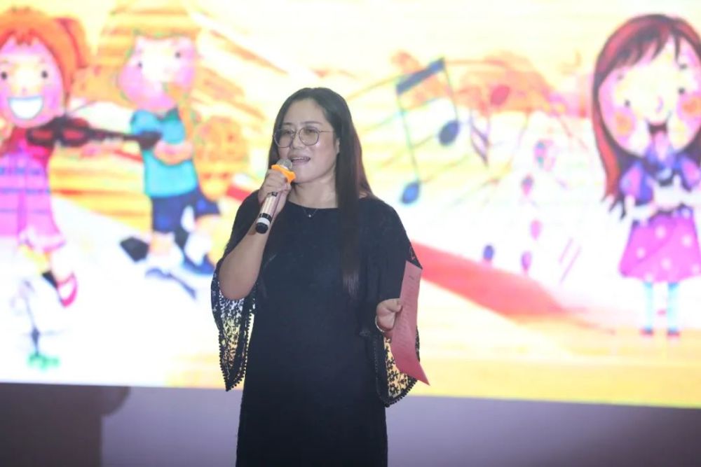 青春活力|展现青春活力，激昂青春梦想—2020级初一新生才艺晚会