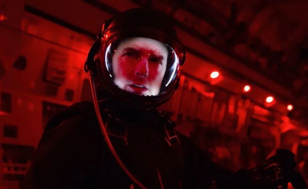 汤姆·克鲁斯|首部太空拍摄大片敲定，阿汤哥明年10月太空游，坐骑龙飞船