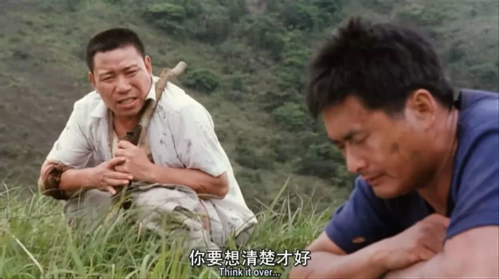 雷老虎|80岁“雷老虎”罕现身，坐轮椅拿酒壶，自言：钱多到不知道要给谁
