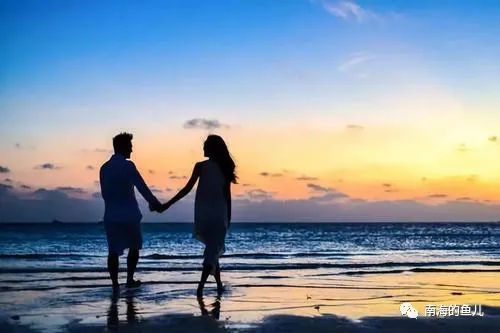 云雨悦诗社|当花瓣离开花朵 文/云南踏雪