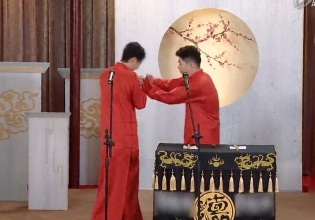 孟鹤堂|郭德纲爱徒孟鹤堂高调认爱？演出时被问恋情，大方称：我结婚了