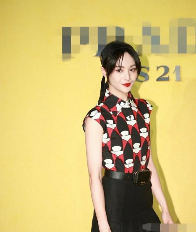 郑爽|时尚活动生图：郑爽老气、欧豪发福撞脸港星，蔡徐坤把自信写脸上