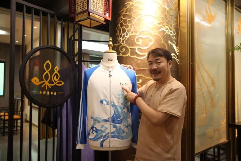 非遗传承人|王胜红：创新，让传统戏剧服装制作焕发新生