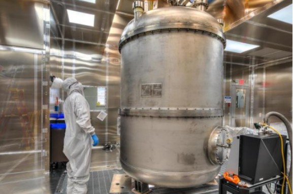 暗物质|宇宙中无处不在的暗物质，是否地球上也有？科学实验给出答案