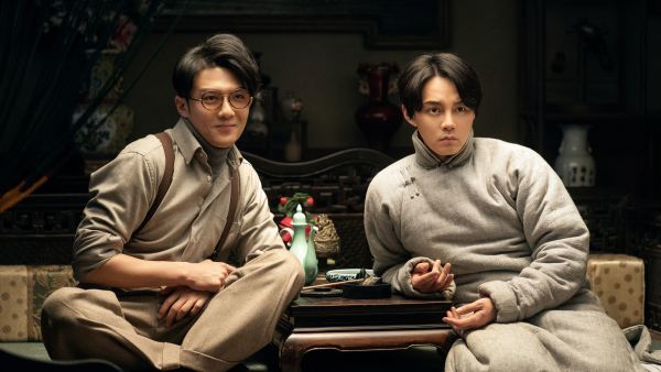 李泽锋|大橘观丨他是唐嫣童瑶同学，出道演主角，戏却没播，花15年才红