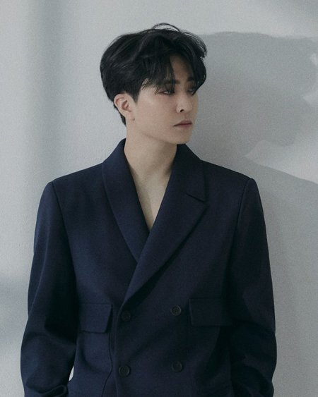 另外,除了崔荣宰和minnie,演员朴世婉,申贤胜,模特韩炫民也确定将出演