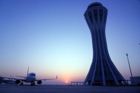 大兴机场东塔台今日投运揭秘北京两场比翼齐飞空管如何保障