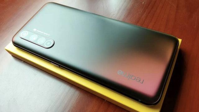 降价700元,发布仅6个月|oppo|骁龙865|realme|realme x50 pro