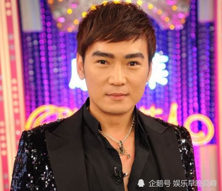 十年前,当红演员焦恩俊出演了魔幻手机中的游所为,曾经的小李飞刀