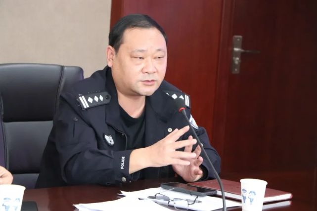 陈世杰同志主持召开澧县公安局侦办涉网案件紧急调度会