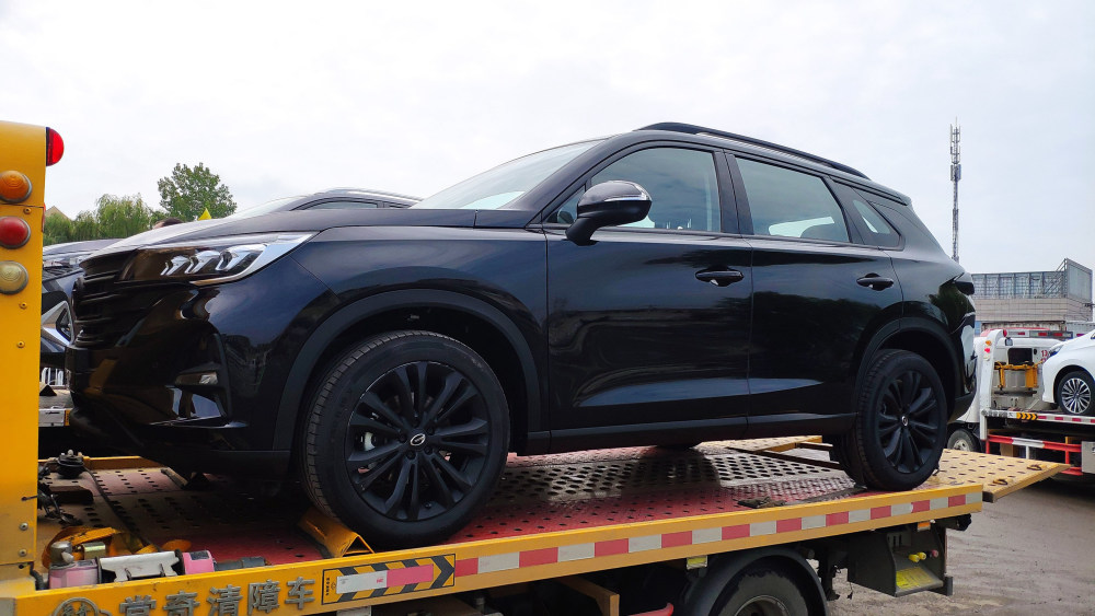 车展|2020年北京车展探馆：传祺GS5黑5士版实车