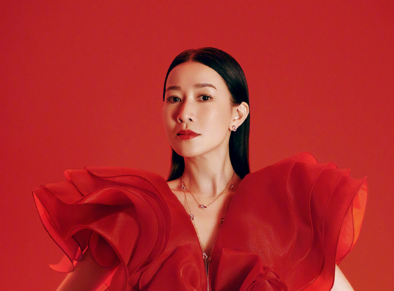 佘诗曼|“端水大师”佘诗曼，TVB内斗的“幸存者”