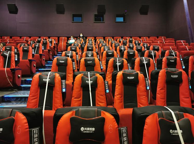 (9月中旬北京某影院   于玉金摄影)