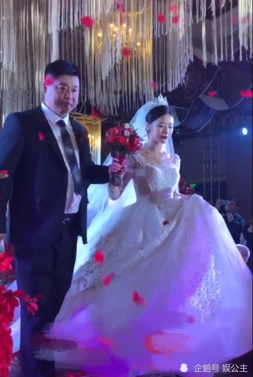 贺树峰|《乡爱》永强与小12岁娇妻办婚礼！广坤小蒙参加！新娘美似杨蓉