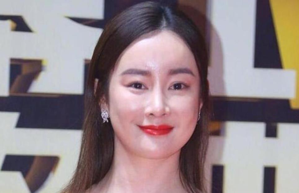 整容|明星整容早已是公开的秘密，难就难在她们不懂“见好就收”