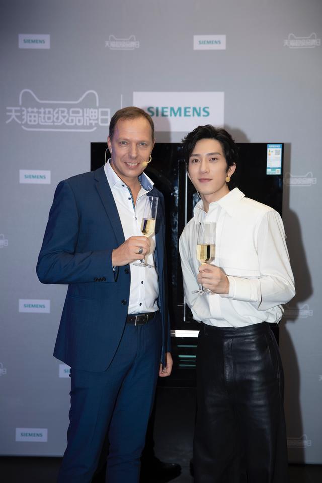 井柏然实力与商业价值获赞，新代言官宣助力品牌声量直在线升(图8)