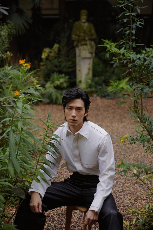 井柏然实力与商业价值获赞，新代言官宣助力品牌声量直在线升(图1)