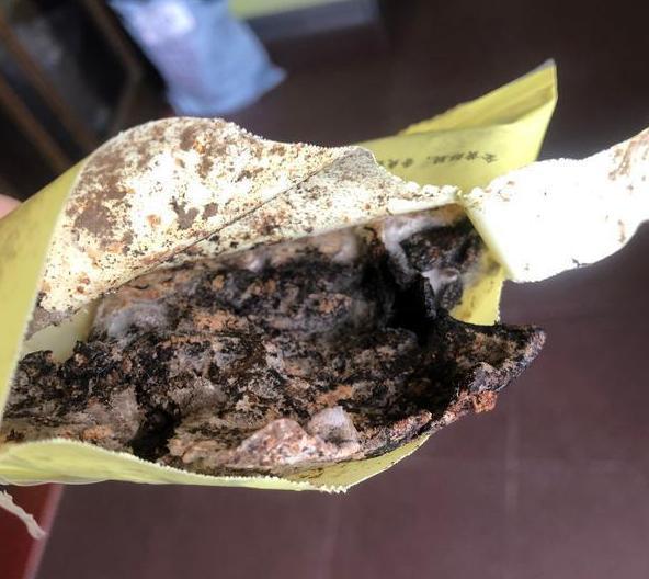 刘谦|刘谦娇妻宫廷饭馆因难吃上热搜，菜品单调不入眼，两人消费要上千