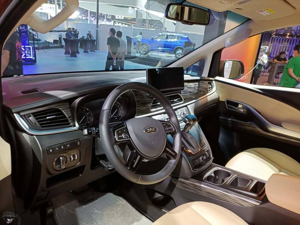 北京|2020北京车展探馆：瑞风M6 MAX实车曝光，配置显著提升