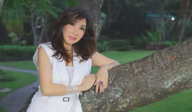 jenny|Jenny以自然和人道为根基的首饰设计师