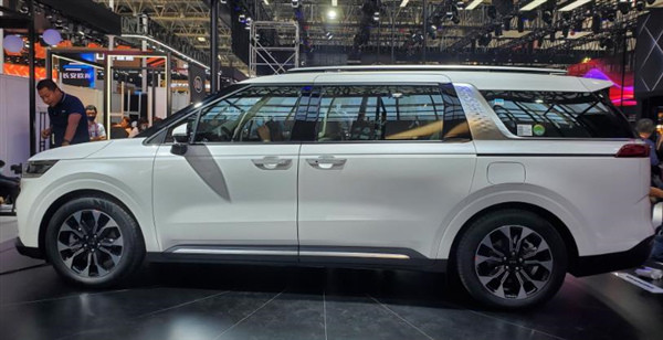 别克gl8|北京车展，这代起亚嘉华会是别克GL8对手吗？