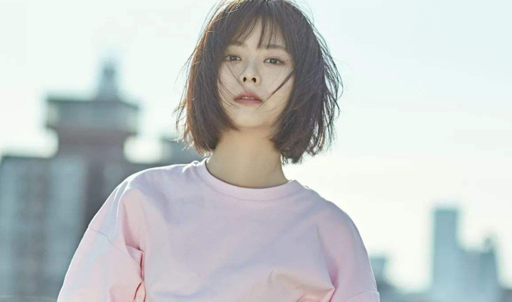 金鹰女神|金鹰女神投票开启，谭松韵断层式领先，被吐槽票数注水